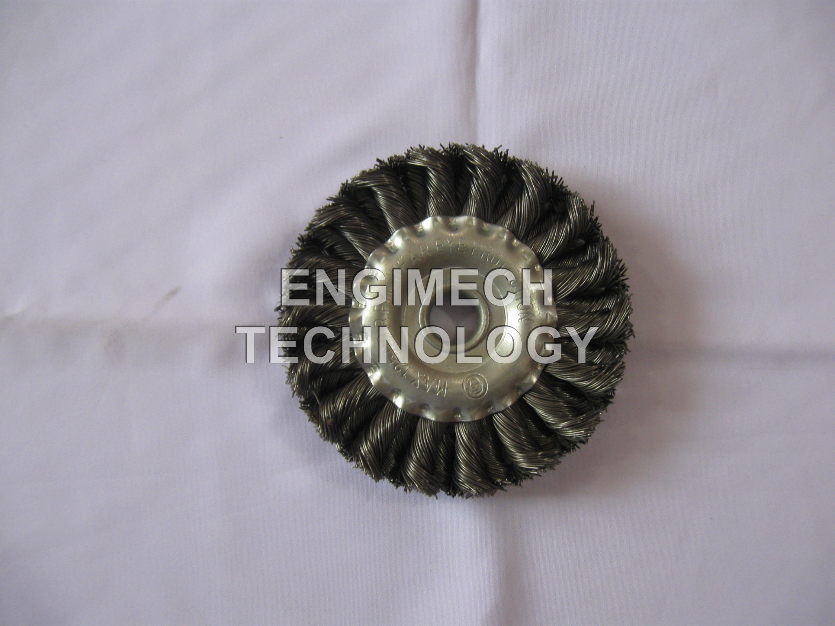 Tyre Retreading Brush 